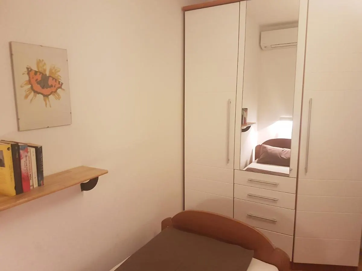 Casa Croatia Apartment Punat 0*,  Croatia